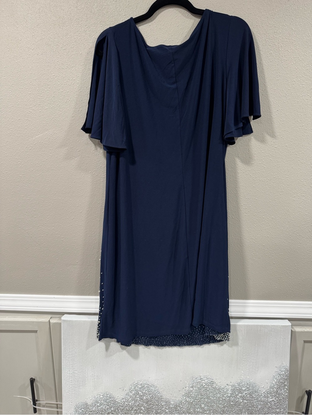 Roz & Ali Navy Midi Dress with Subtle Hem Detail - Picture 6 of 8